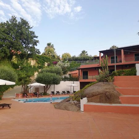 Residenza Mediterranea ザンブローネ エクステリア 写真