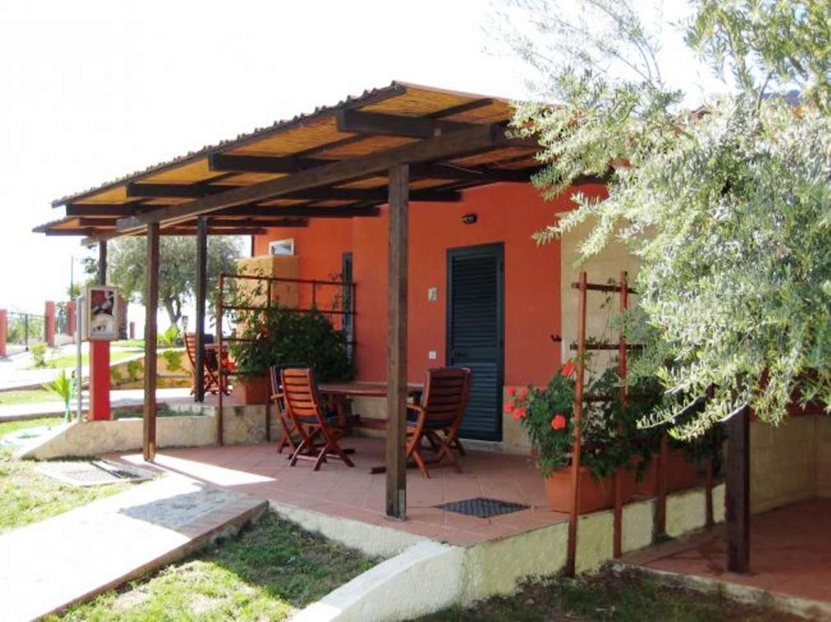 Residenza Mediterranea ザンブローネ エクステリア 写真