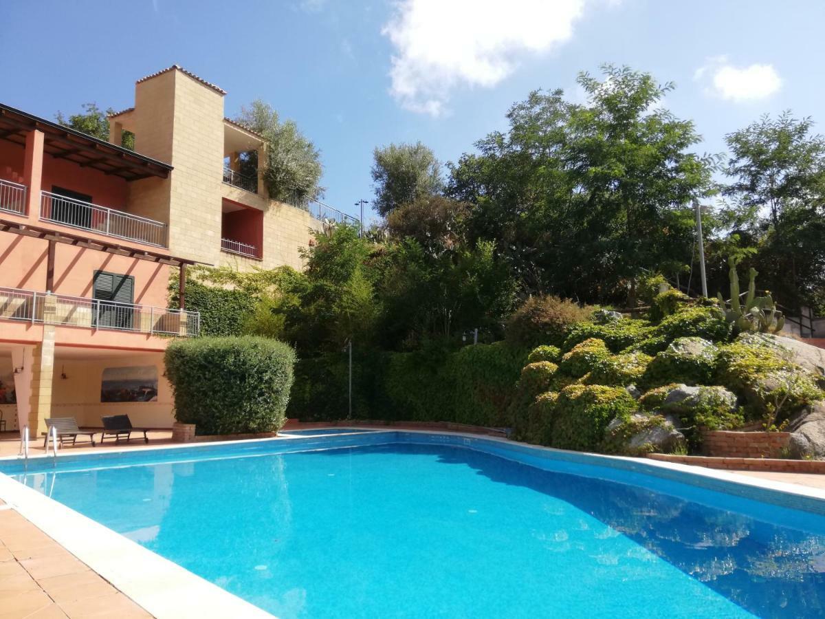Residenza Mediterranea ザンブローネ エクステリア 写真